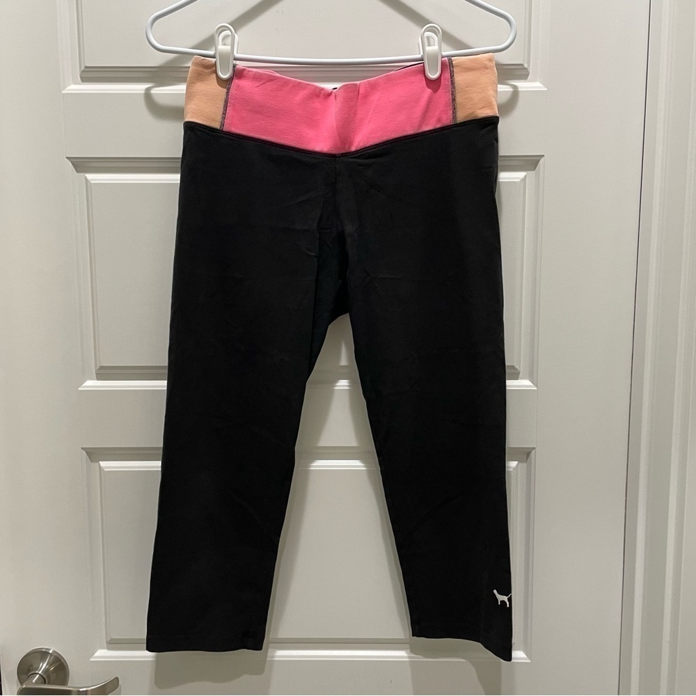 Victoria's Secret PINK Flat Waist Cropped Yoga Pants